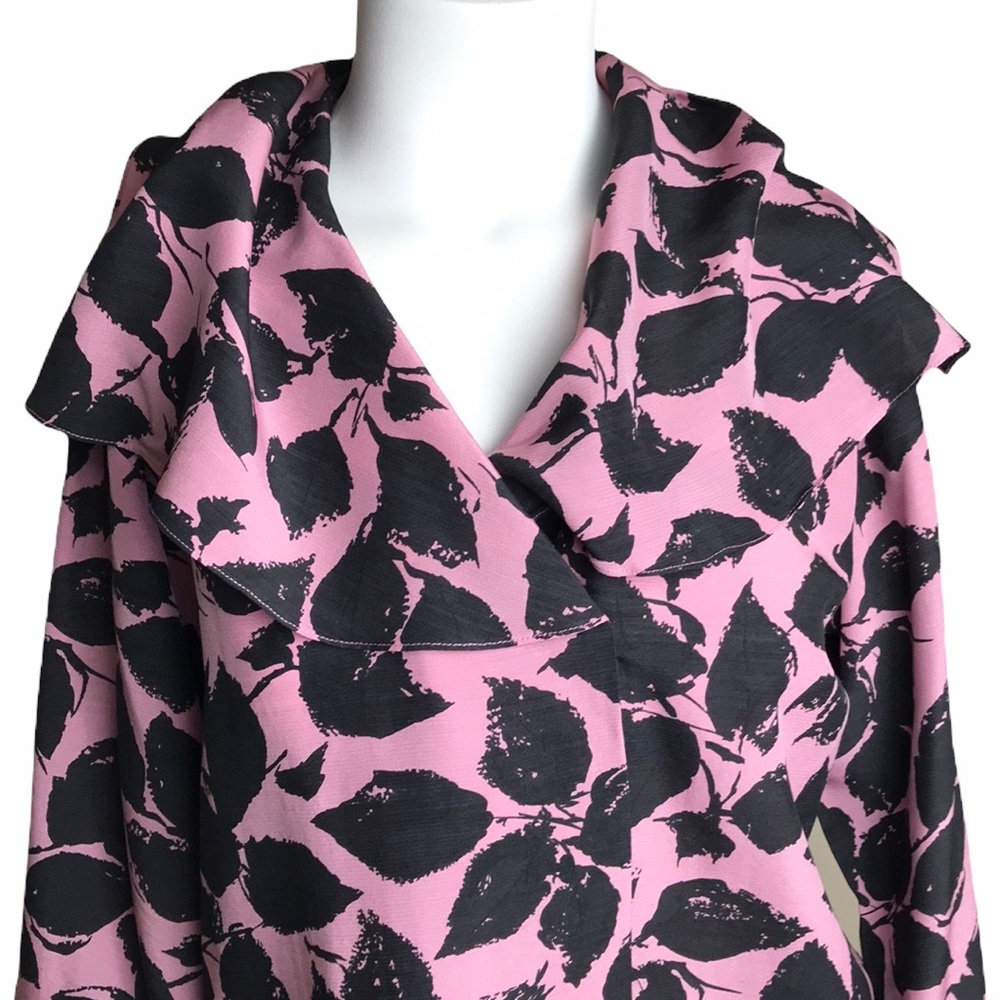 VTG Carlisle Leaf Print Large Collar Wool/Silk Top